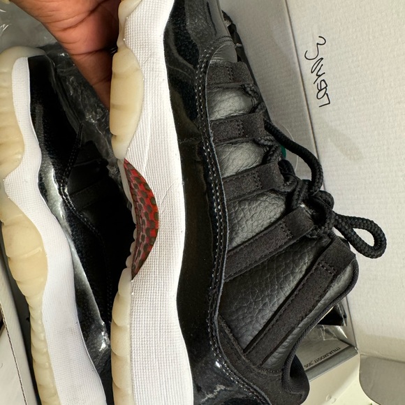 Air Jordan 11 Retro Lows